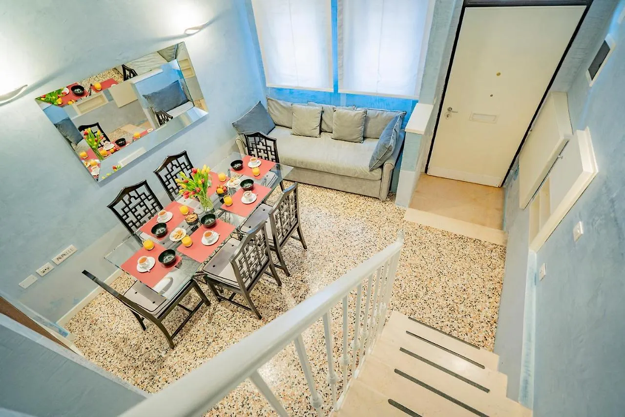 Dimora Sant'Andrea Canal View Venice Apartment